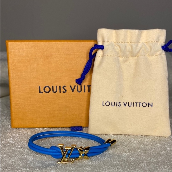 Louis Vuitton Jewelry - NIB Louis Vuitton Bloom LV Bracelet in Bleu Gaston Calfskin (9in) SOLD OUT